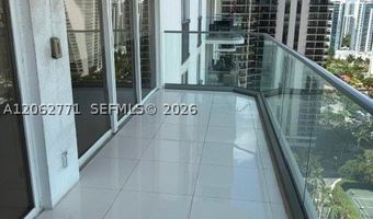 19707 Turnberry Way 24B, Aventura, FL 33180