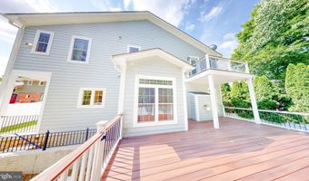 6403 EARLHAM Dr, Bethesda, MD 20817