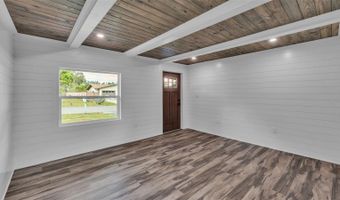 127 COLONIAL Dr, Auburndale, FL 33823