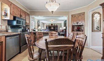 908 E Alabama Ave, Albertville, AL 35950
