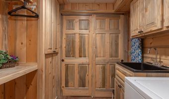 90 ELK Dr, Bondurant, WY 82922