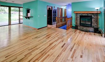 2897 Glacier Valley Rd, Fitchburg, WI 53711