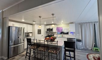 915 Hemlock St, Barefoot Bay, FL 32976