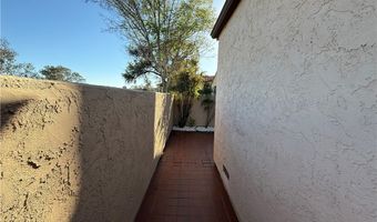 2055 Earl Gln, Escondido, CA 92026