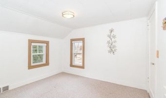 313 E Hillcrest St, Alma, MI 48801