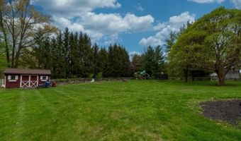 1255 FISHER Dr, Pennsburg, PA 18073