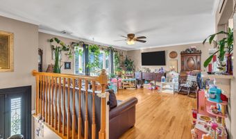 853 Spray Ave, Beachwood, NJ 08722