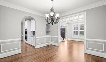 3085 Walnut Creek Dr, Alpharetta, GA 30005