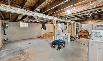 640 Plainfield Rd, Akron, OH 44312