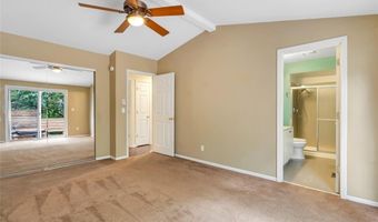 501 Echo Hill Ct, Ballwin, MO 63021