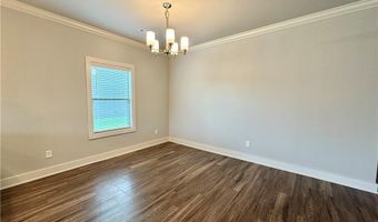 822 NE Heights Ln, Bentonville, AR 72712