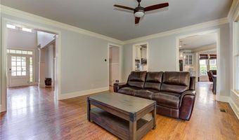 8710 Gilmer Ft, Ball Ground, GA 30107