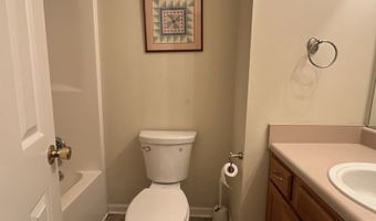 1943 Oakbluff Dr, Austell, GA 30106