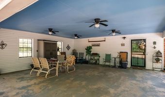 1719 Deer Creek Rd, Batesville, MS 38606