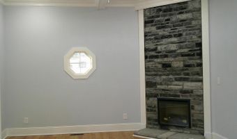 363 W Third St, Ayden, NC 28513