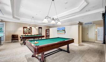 19900 E Country Club Dr TS16, Aventura, FL 33180