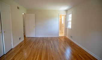 5012 LARNO Dr, Alexandria, VA 22310