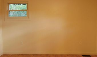 28 Wolf Hollow Rd, Baxter, KY 40806