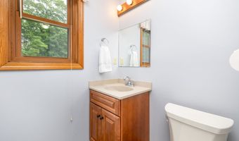 6 Old Sawmill Dr, Beacon Falls, CT 06403