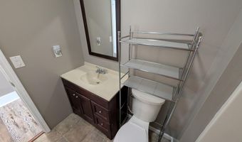 322 W 8th St, Bicknell, IN 47512