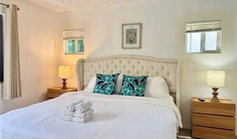 9504 E Naomi Ave, Arcadia, CA 91007