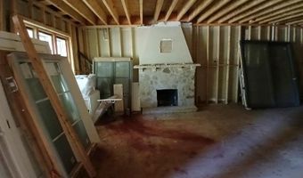 3909 KANSAS Ave NW, Washington, DC 20011