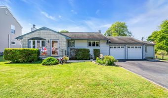 12 Oakshades Ave, Aberdeen, NJ 07747