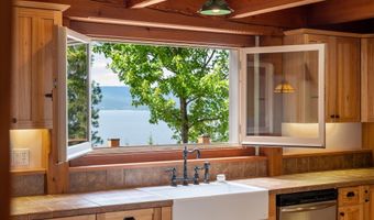 16029 Sunset Heights Dr, Bigfork, MT 59911