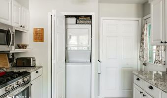 149 Kenyon Rd, Algonac, MI 48001