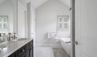 397 Sylvan Ct, North Kingstown, RI 02874