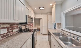 30 S Muhlenberg St, Allentown, PA 18104