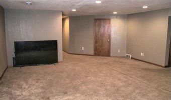 214 Murley Dr, Madison, WI 53718
