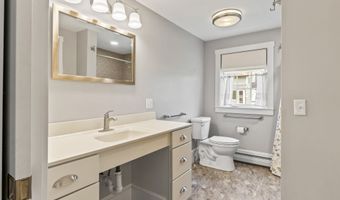 7 John St, Belfast, ME 04915