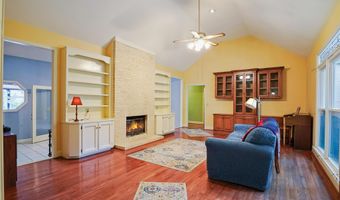 303 CHESTNUT Ln, Alabaster, AL 35007