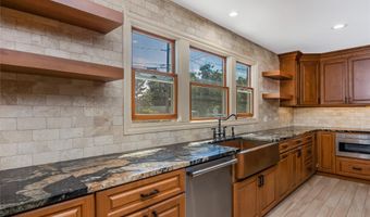 51 Bayside Ave, Amityville, NY 11701