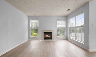 15604 EVERGLADE Ln #5-203, Bowie, MD 20716