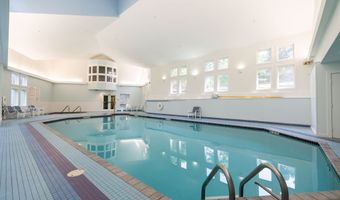16 Thistle Holw 16, Avon, CT 06001