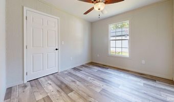 707 S Durbin St, Bicknell, IN 47512