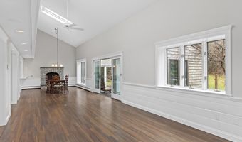 29 Sturgis Ln, Barnstable, MA 02630