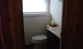 703 Breakers Ave, Absecon, NJ 08201
