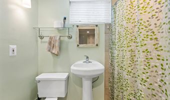 5005 ALLAN Rd, Bethesda, MD 20816