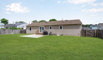 1516 Mizzen Ave, Beachwood, NJ 08722