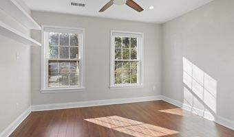 33 W DEL RAY, Alexandria, VA 22301