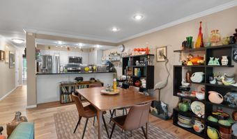 1142 LAKE HERON Dr 2B, Annapolis, MD 21403