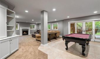 602 24th St NW, Austin, MN 55912