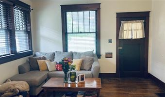 416 N 9th St, Atchison, KS 66002