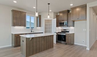 762 NW 28th St Plan: Plan 1549, Battle Ground, WA 98604