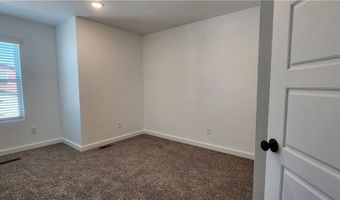 871 Boardwalk Ave, Bentonville, AR 72713