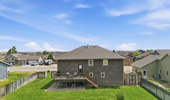 5742 ANTELOPE Dr, Casper, WY 82604