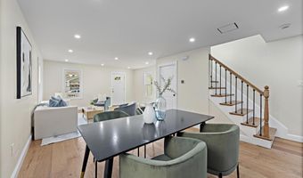 826 Dunlewy St, Asbury Park, NJ 07712
